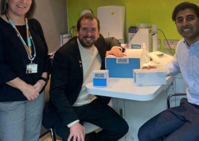 Smart medication boxes to increase independence upon hospital discharge